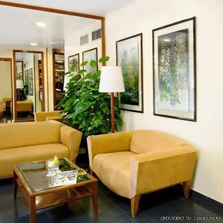 Hotel Htop Bcn #htopenjoy 2*
