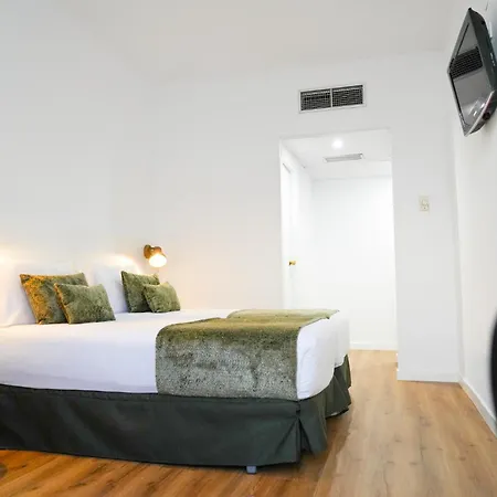 Hotel Htop Bcn #htopenjoy 2*